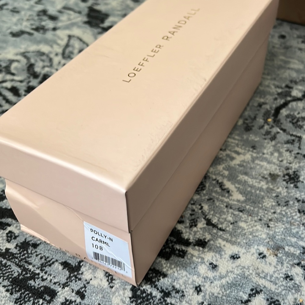 Loeffler Randall caramel puffy knot sandal